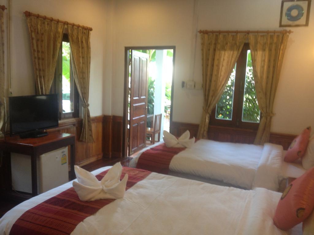 Namkhan Riverside Hotel Luang Prabang Phòng bức ảnh