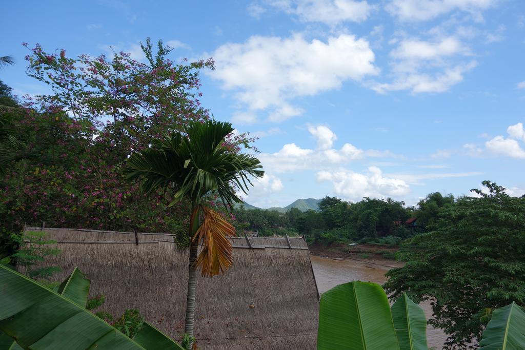 Namkhan Riverside Hotel Luang Prabang Ngoại thất bức ảnh