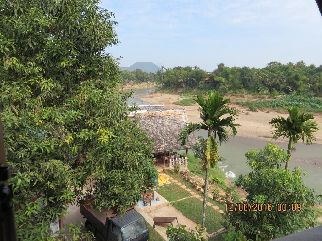 Namkhan Riverside Hotel Luang Prabang Ngoại thất bức ảnh