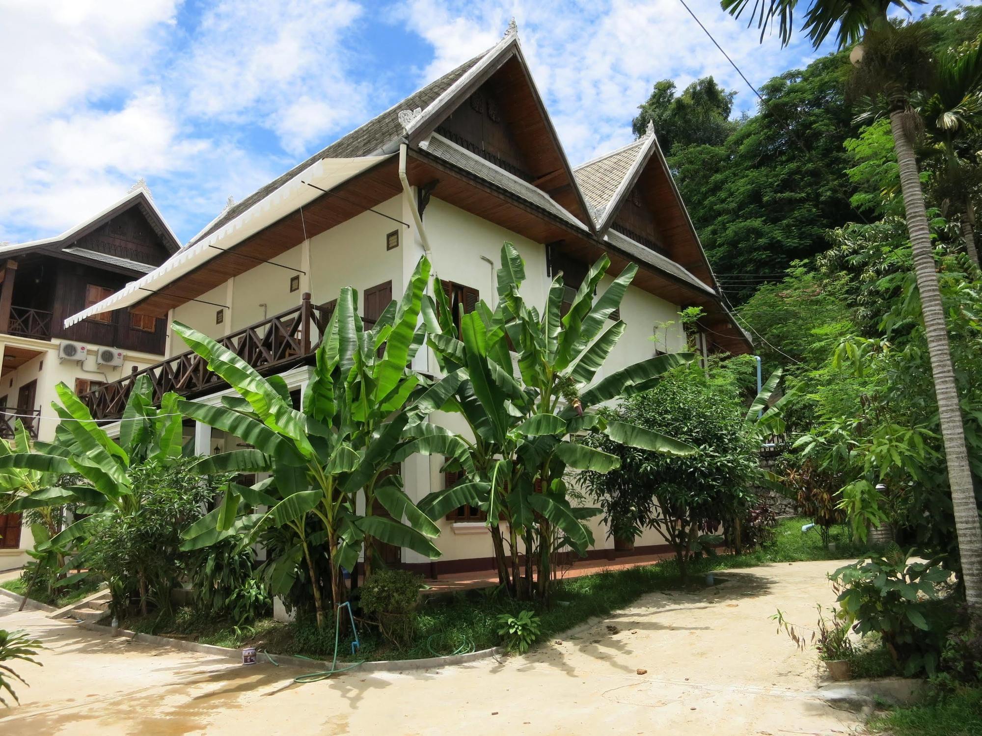 Namkhan Riverside Hotel Luang Prabang Ngoại thất bức ảnh